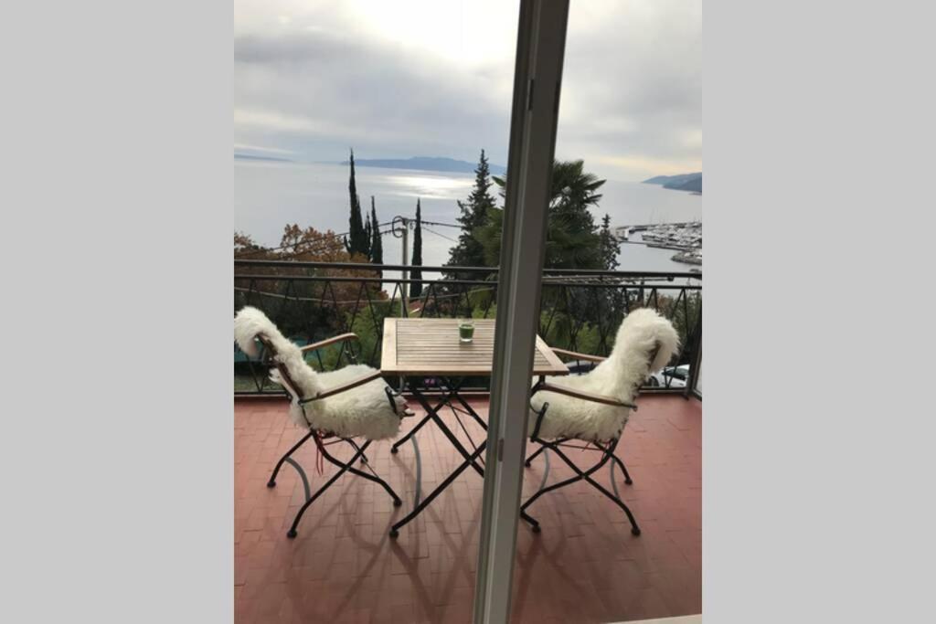 Apartmán Breathtaking Sea View App For 2+1, Bbq ...... Opatija Exteriér fotografie